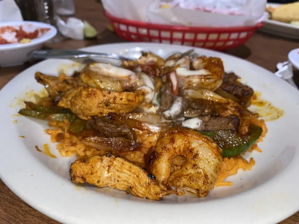 Trio Steak Chicken & Shrimp Fajita